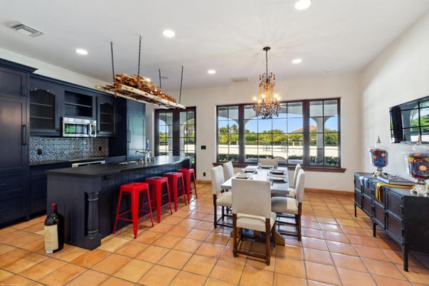 Chandelier, Dining room, Interior, Kitchen, Pendant Lights, Recessed Lighting