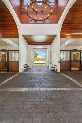 Chandelier, Interior, Recessed Lighting, Wooden Ceilings