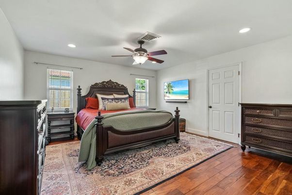 Bedroom, Interior, Recessed Lighting, Wood Texture Flooring