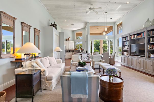 Dining room, Interior, Living room, Pendant Lights, Recessed Lighting