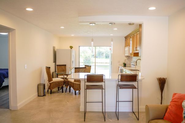 Dining room, Interior, Kitchen, Recessed Lighting