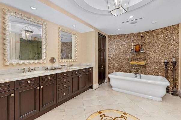 Bathroom, Dual Sink Vanities, Free Standing Baths, Interior, Marble, Recessed Lighting