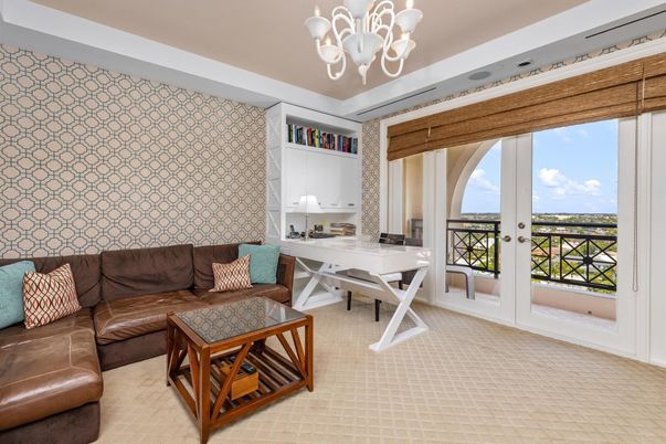 Chandelier, Home Office, Interior, Living room