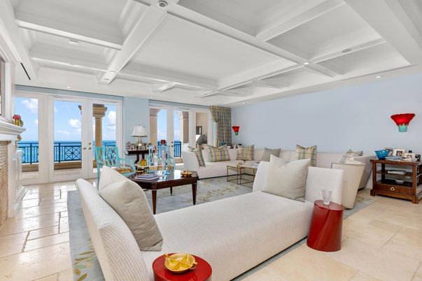 Interior, Living room, Recessed Lighting, Water