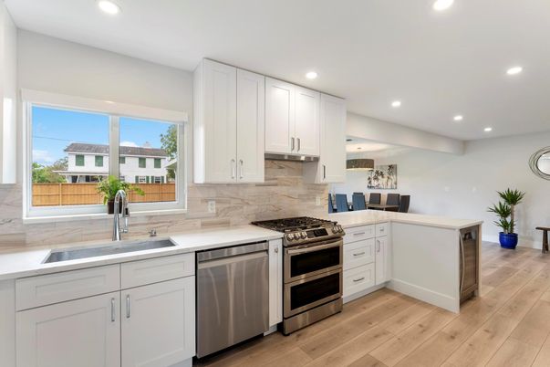 Dining room, Interior, Kitchen, Recessed Lighting, Stainless Steel Appliances, Wood Texture Flooring