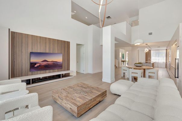 Dining room, Interior, Living room, Pendant Lights, Recessed Lighting, Wood Texture Flooring