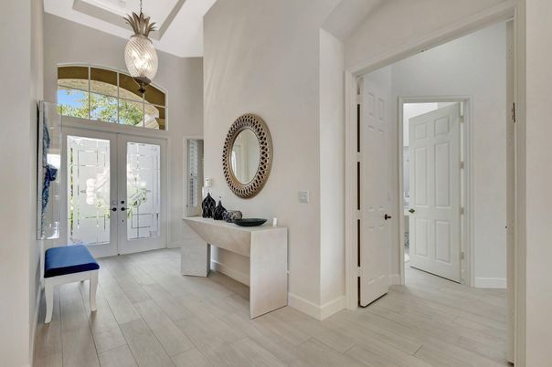 Interior, Pendant Lights, Wood Texture Flooring