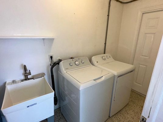 Interior, Washer