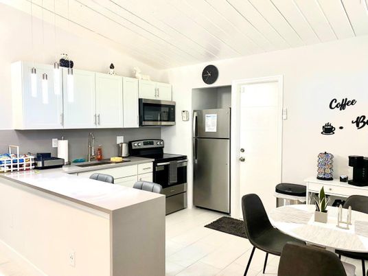 Interior, Kitchen, Pendant Lights