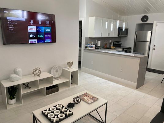 Interior, Kitchen, Pendant Lights, Stainless Steel Appliances