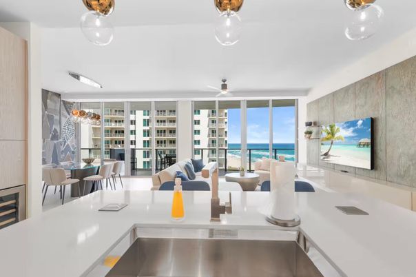 Dining room, Interior, Living room, Water