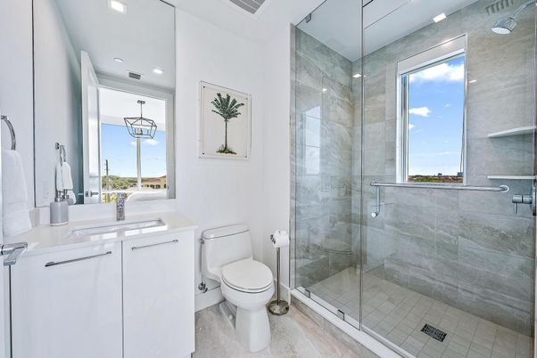 Bathroom, Glass Shower, Interior, Pendant Lights, Recessed Lighting