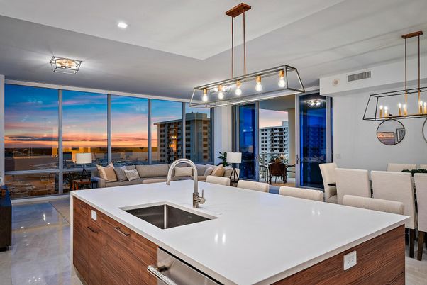 Dining room, Interior, Kitchen, Living room, Pendant Lights, Recessed Lighting
