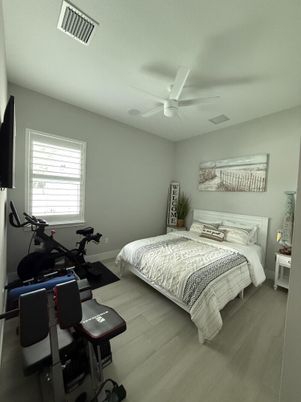 Bedroom, Fitness Equipment, Interior, Wood Texture Flooring