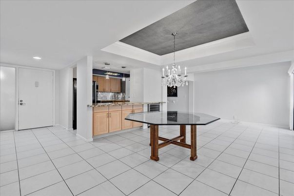 Chandelier, Interior, Kitchen, Pendant Lights, Recessed Lighting