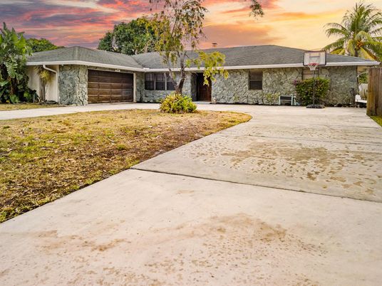 Attached, Backyard, Exterior, Facade, Ranch