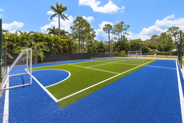 Exterior, Tennis Courts