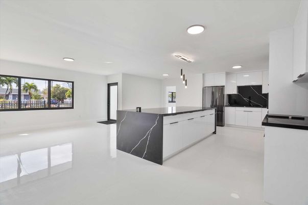 Interior, Kitchen, Recessed Lighting