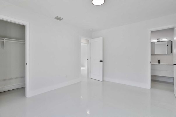Bathroom, Empty room, Interior