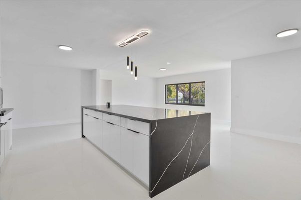 Interior, Kitchen, Recessed Lighting