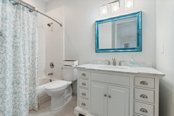 Bathroom, Interior