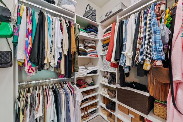 Interior, Walk-in Closets