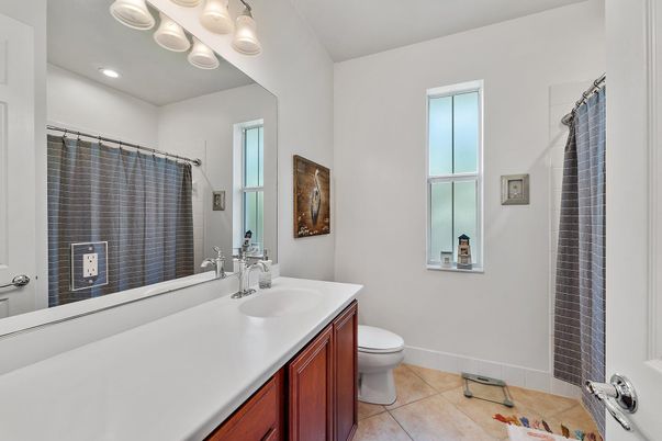 Bathroom, Interior, Recessed Lighting