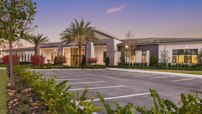 Exterior, Facade, Ranch