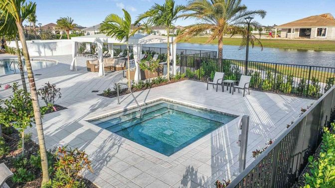 Exterior, Pool, Water