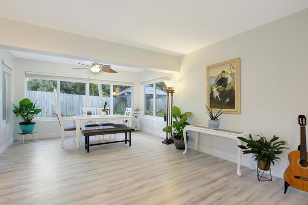 Dining room, Interior, Wood Texture Flooring