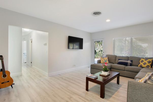 Interior, Living room, Recessed Lighting, Wood Texture Flooring