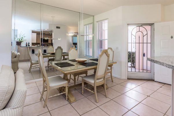 Dining room, Interior, Pendant Lights