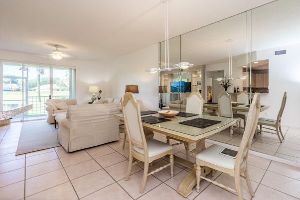 Dining room, Interior, Living room, Pendant Lights
