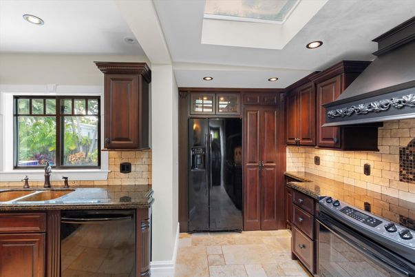 Interior, Kitchen, Recessed Lighting