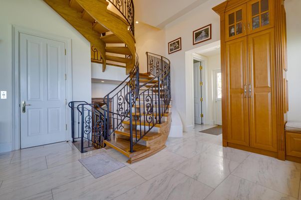Interior, Marble, Recessed Lighting, Wooden Beams