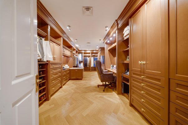 Interior, Recessed Lighting, Walk-in Closets, Wood Texture Flooring