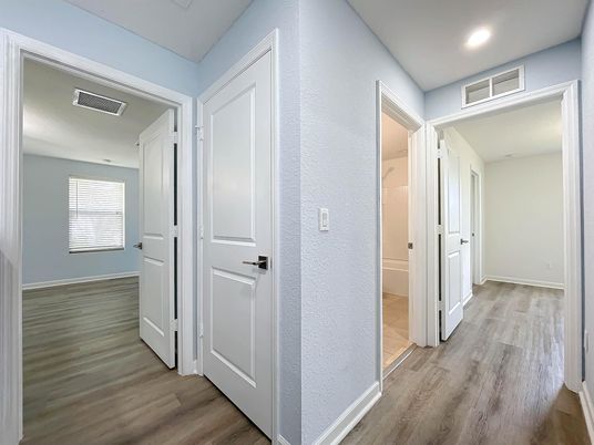 Interior, Recessed Lighting, Wood Texture Flooring