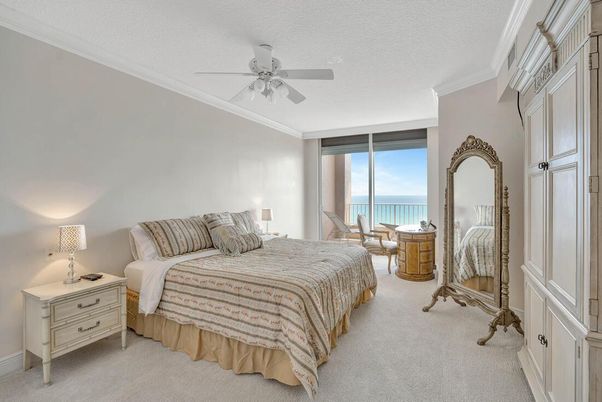Bedroom, Interior, Water