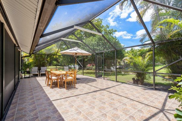 Dining room, Glass Ceilings, Interior, Sun Room