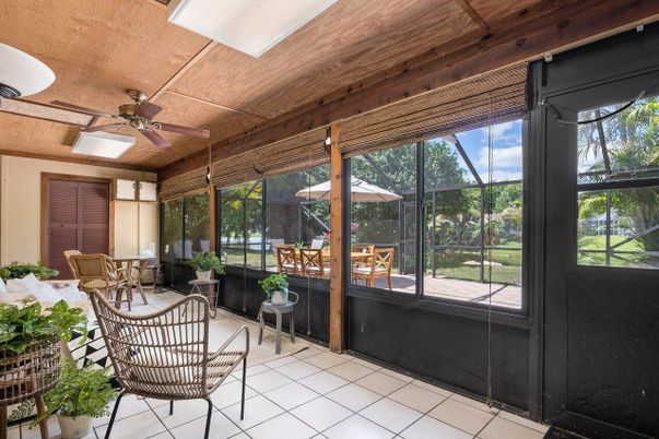 Interior, Sun Room, Wooden Ceilings