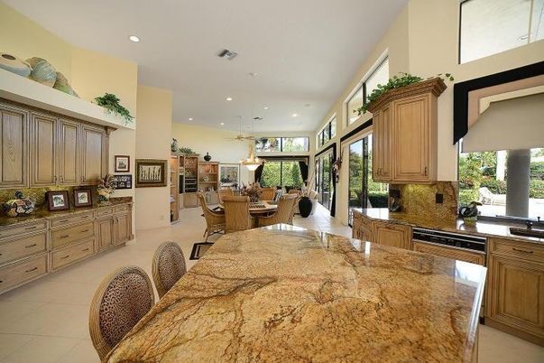 Dining room, Interior, Kitchen, Pendant Lights, Recessed Lighting