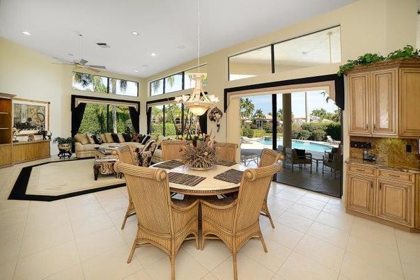 Dining room, Interior, Kitchen, Living room, Pendant Lights, Recessed Lighting
