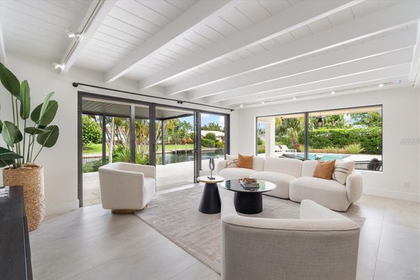 Interior, Living room, Recessed Lighting, Water