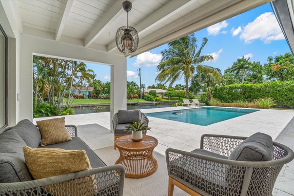 Exterior, Pool, Water