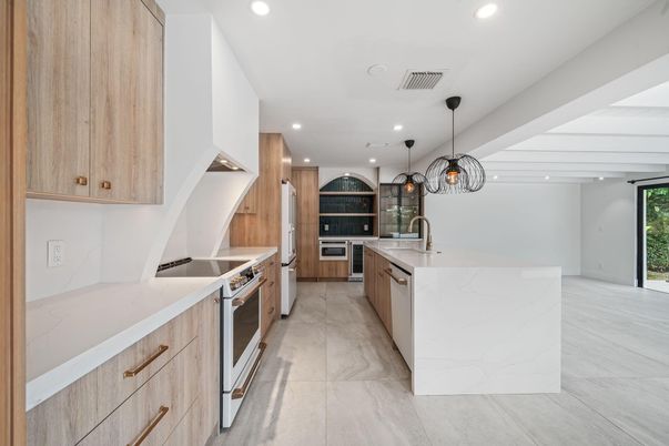 Interior, Kitchen, Pendant Lights, Recessed Lighting, Stainless Steel Appliances