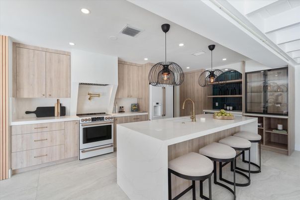 Interior, Kitchen, Pendant Lights, Recessed Lighting, Stainless Steel Appliances