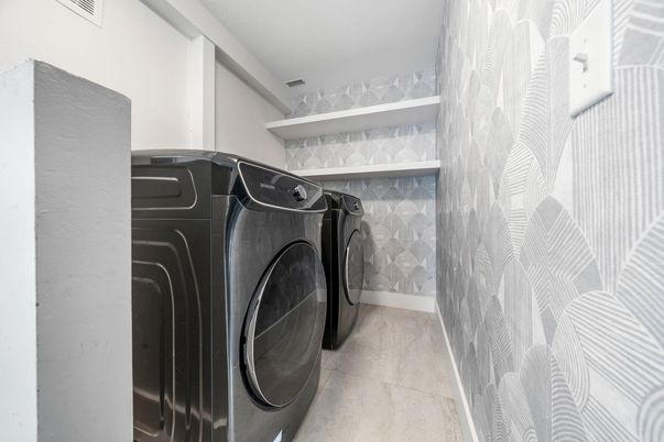 Interior, Washer