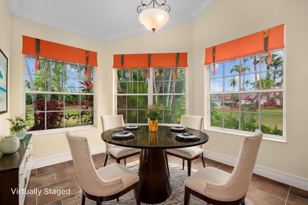 Dining room, Interior