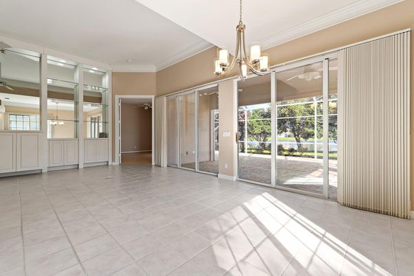 Chandelier, Empty room, Interior