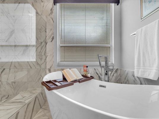 Bathroom, Free Standing Baths, Interior, Marble, Marble Walls